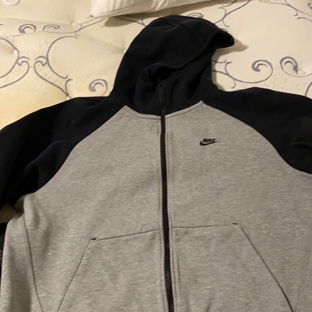 Nike tech zip up hoodie